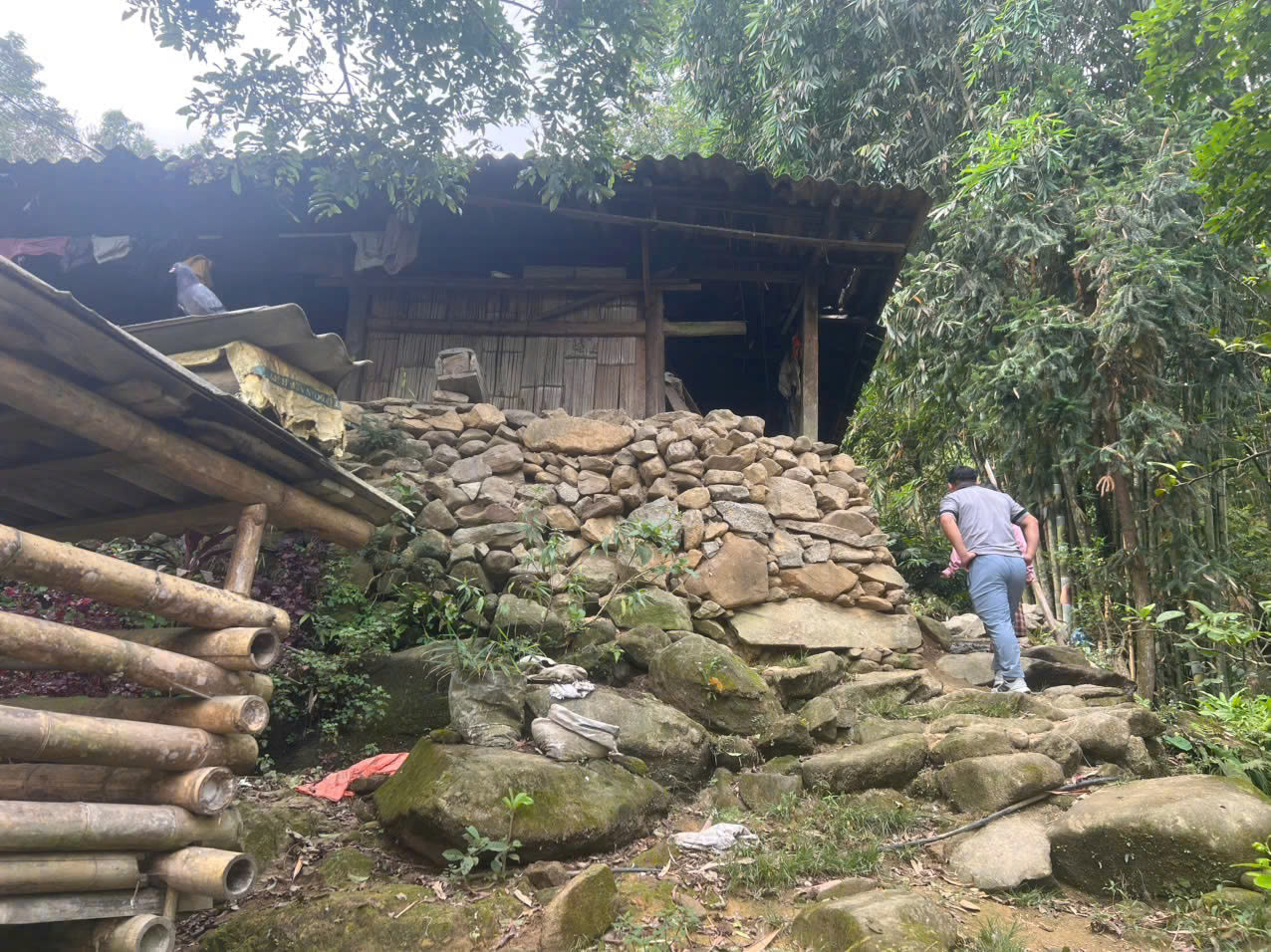 Nhà của em Châu Thị Si